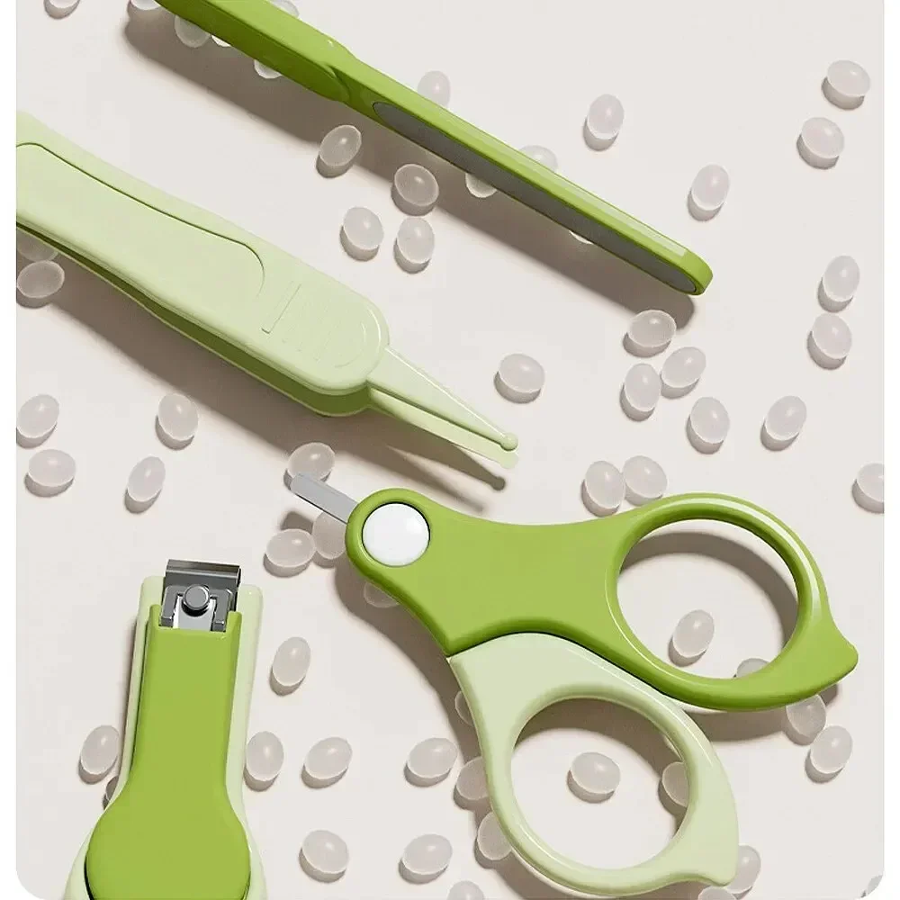 Accesorios del set para el cuidado de uñas del bebé