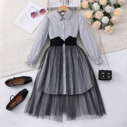 Vestido a rayas de manga larga para niña estilo princesa