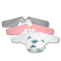 Babero impermeable de manga larga para bebés con bolsillo