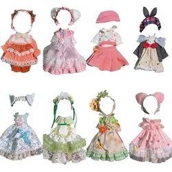 Falda y conjunto para muñeca – Diseño infantil femenino