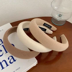 Diadema ancha sencilla para lavar la cara de color sólido