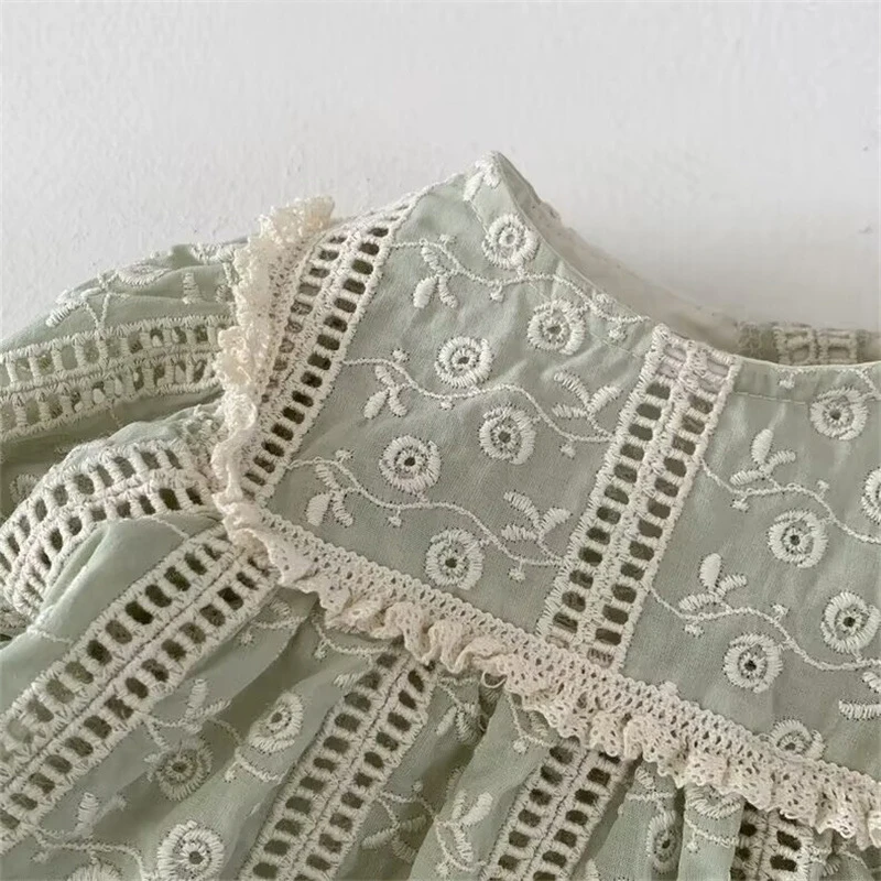 Blusa de encaje para niña otoñal con mangas abullonadas - imagen 2