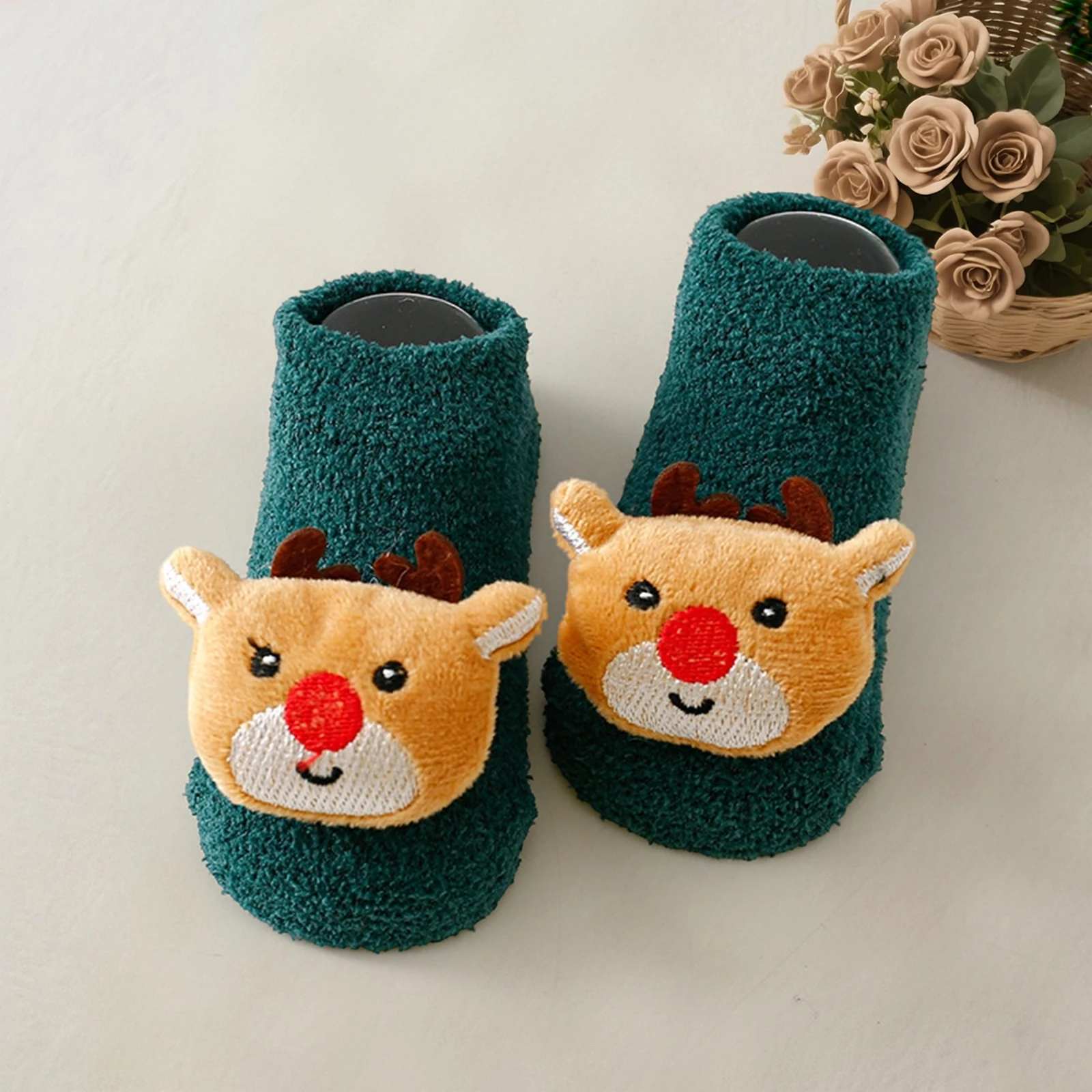 Zapatos planos de invierno para bebé – Diseño navideño 3D - imagen 2
