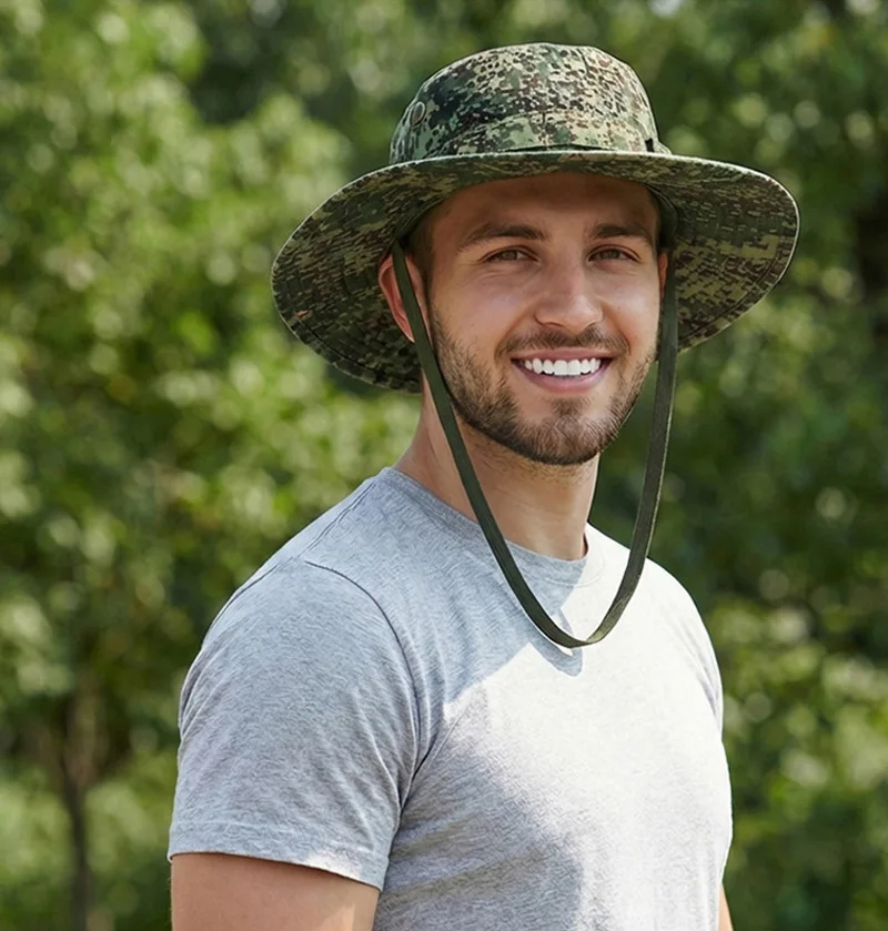 Sombrero de camuflaje para hombre visto desde el frente