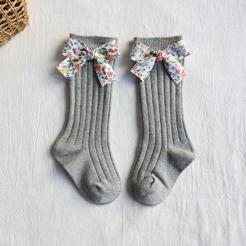 Calcetines altos de algodón con lazos florales estilo princesa - imagen 5
