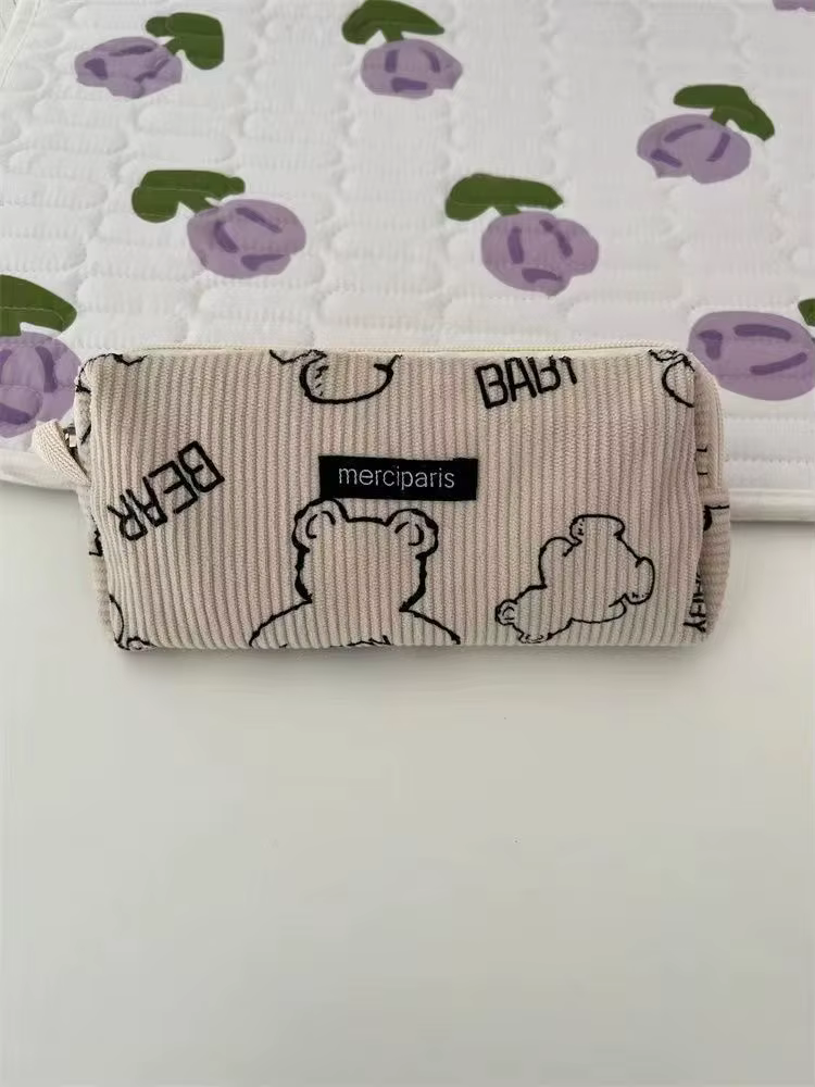 Estuche abierto mostrando interior