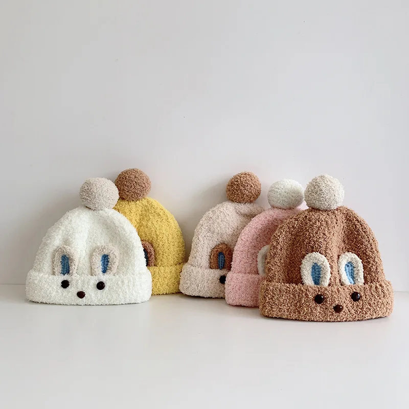 Gorro de felpa suave para bebé – Ideal para el invierno - imagen 4