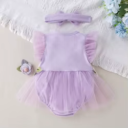 Pelele de encaje floral para bebé niña con tocado de verano