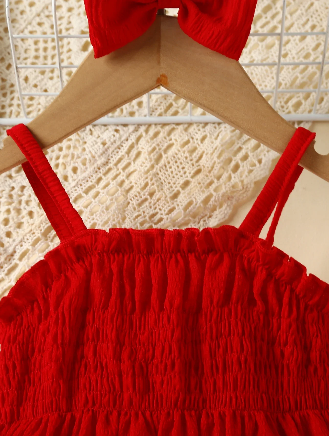 Estilo de vestido de fiesta infantil en rojo