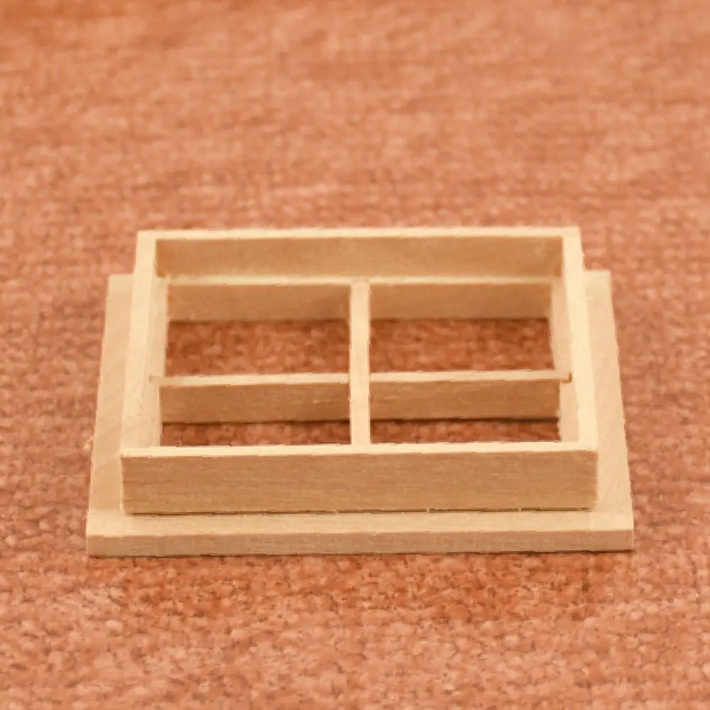 Puerta blanca abatible para casa de muñecas – Escala 1:12 - imagen 3