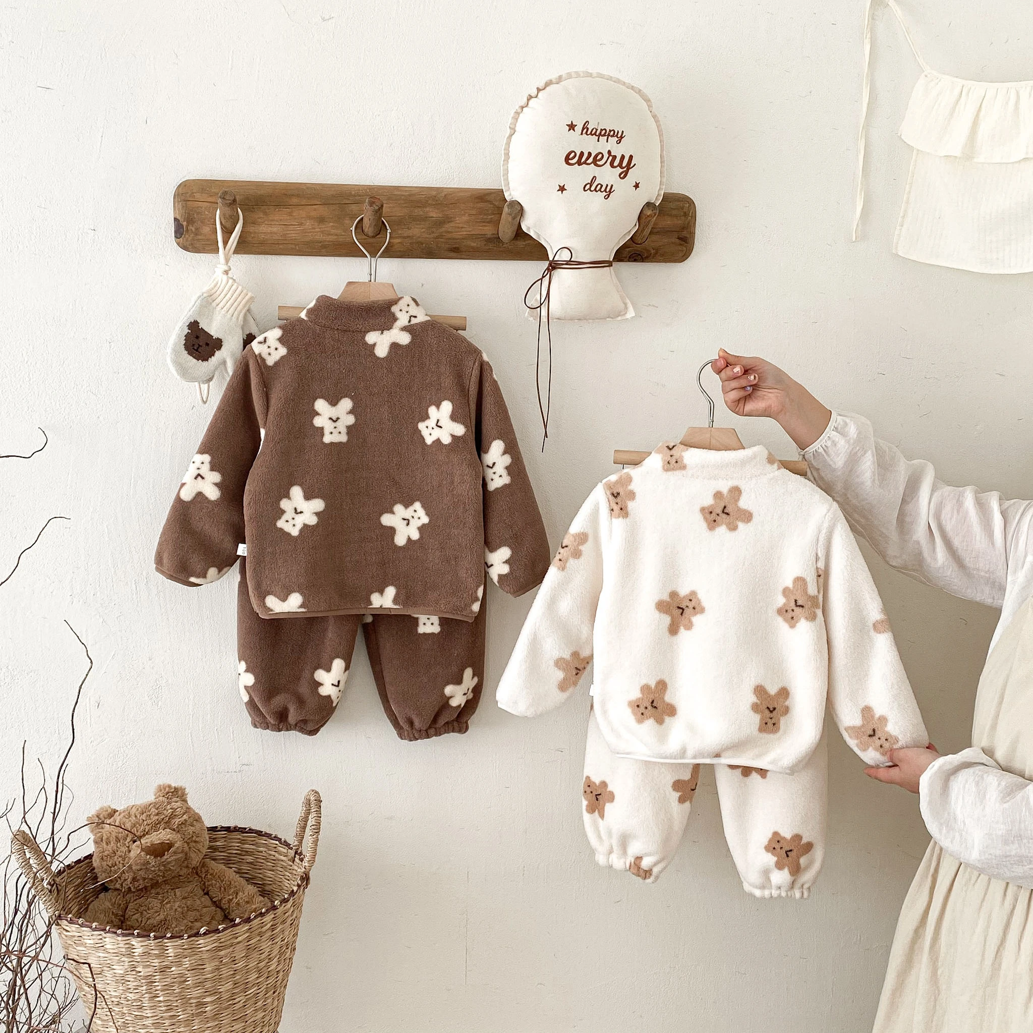 Conjunto de polar bebé con dibujos animados - imagen 2