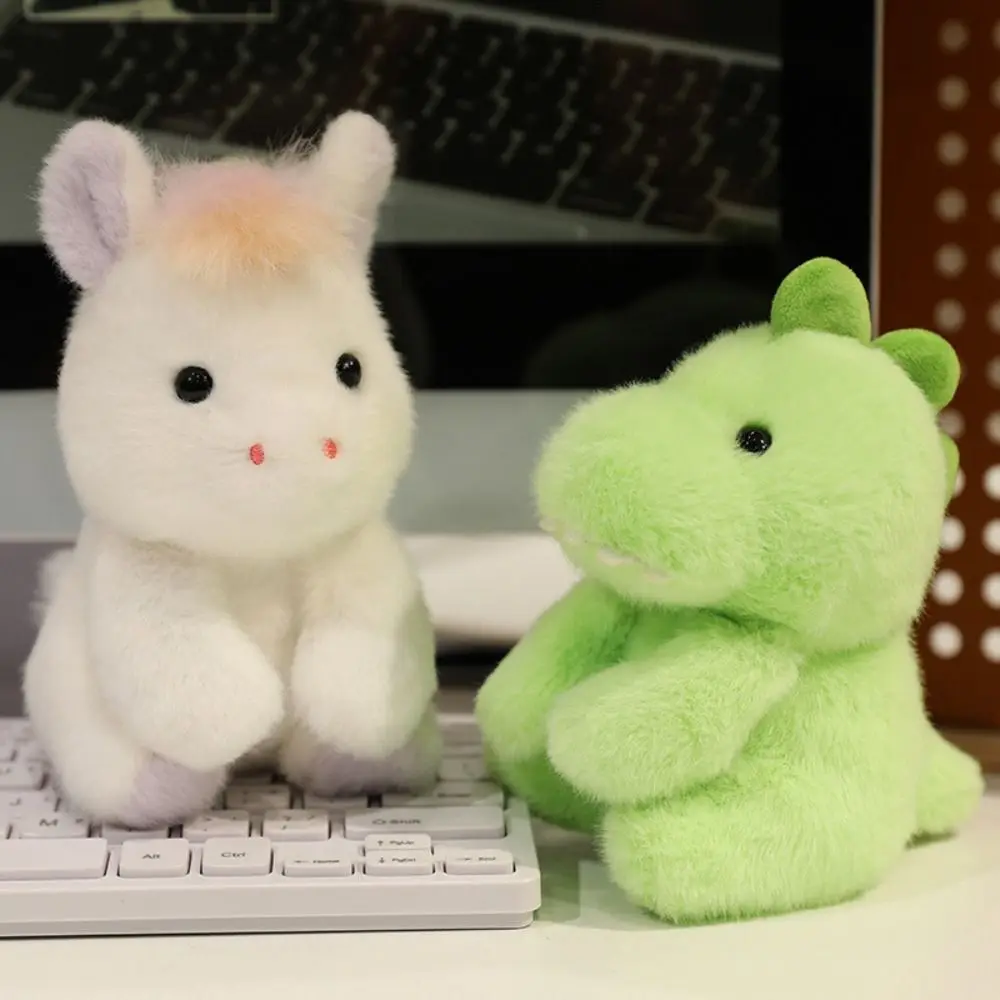 Peluche tipo “desktop buddy” compacto