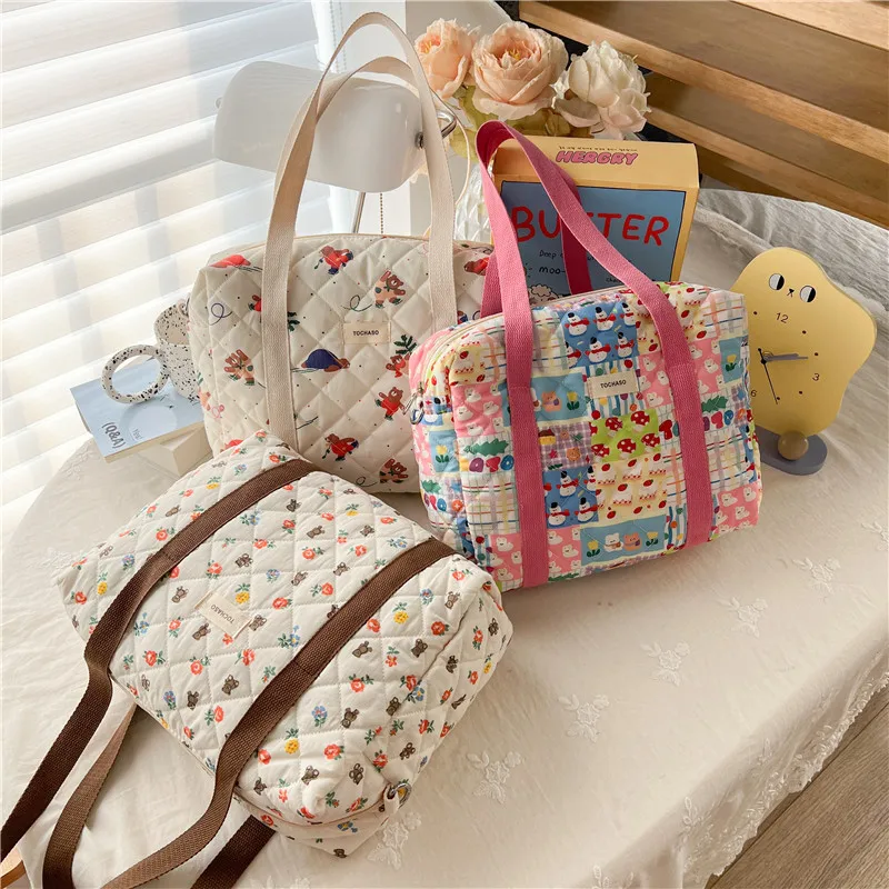 Bolsa de pañales con diseño kawaii para bebé | Porta-pañales práctica - imagen 2
