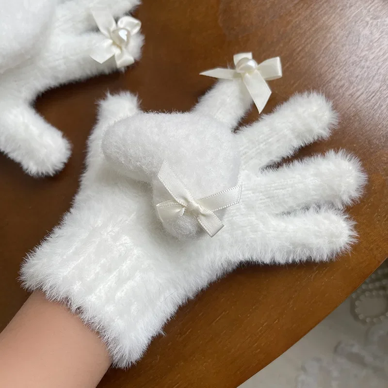Guantes de peluche cálidos para niña princesa blanco y negro - imagen 3