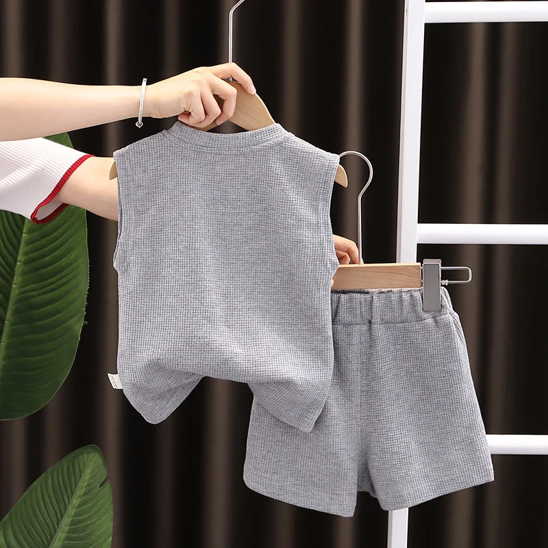 Conjunto chaleco y bermudas para niño – Ropa de verano infantil - imagen 5
