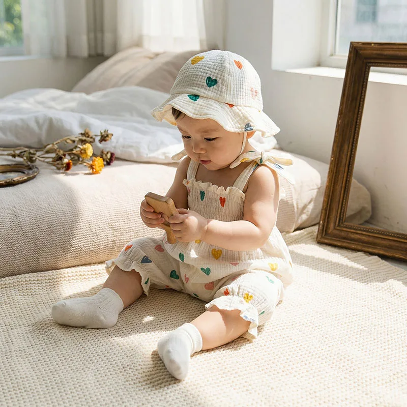 Pelele floral de tirantes con sombrero para bebé niña, verano - imagen 3