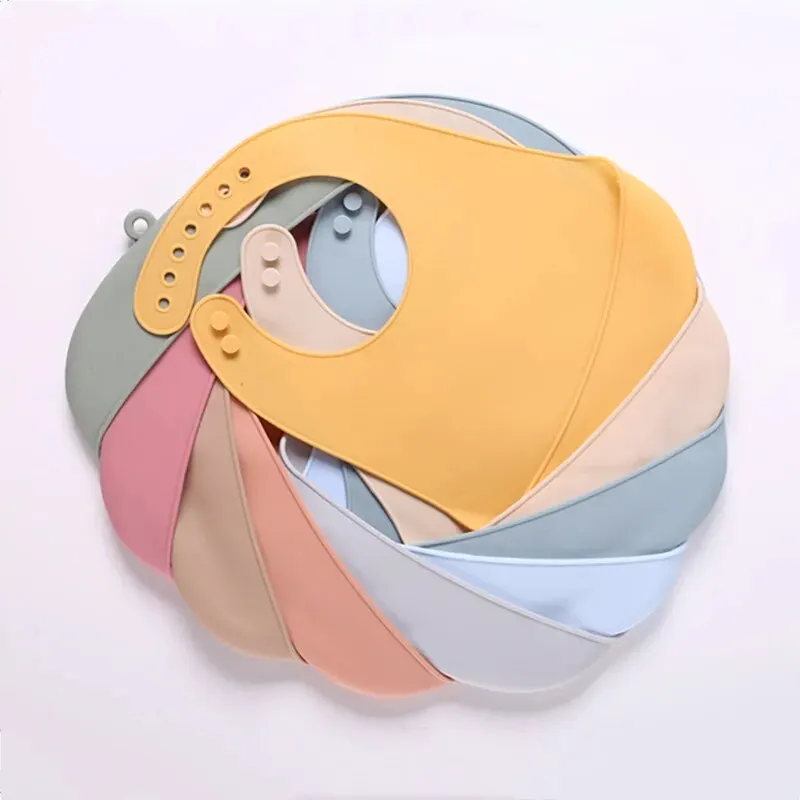 Baberos de silicona impermeables para bebés – limpieza fácil - imagen 3