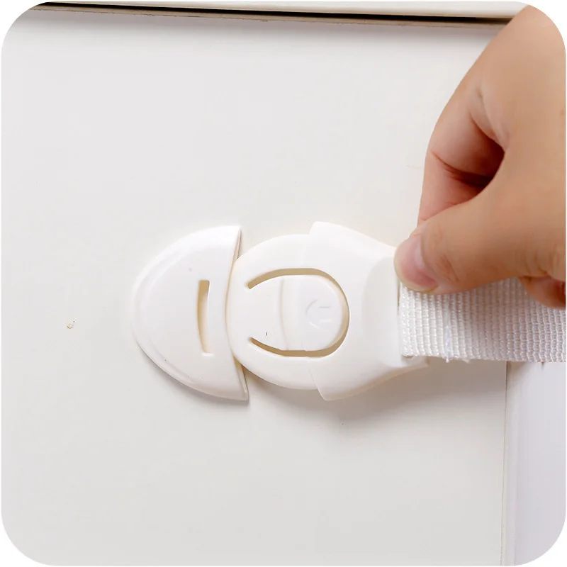 Cerradura de seguridad para armario con correa nailon – Protege a tu bebé - imagen 5