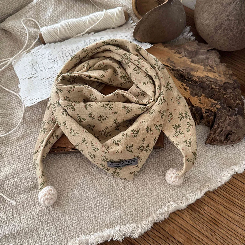 Bufanda triangular de seda para niños – Cálida y cortavientos para otoño e invierno - imagen 2