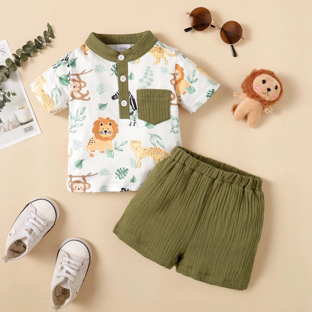 Conjunto infantil veraniego con estampado de animales para bebé