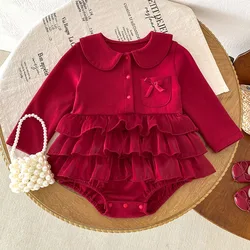Mono rojo de niña con cuello Peter Pan de manga larga