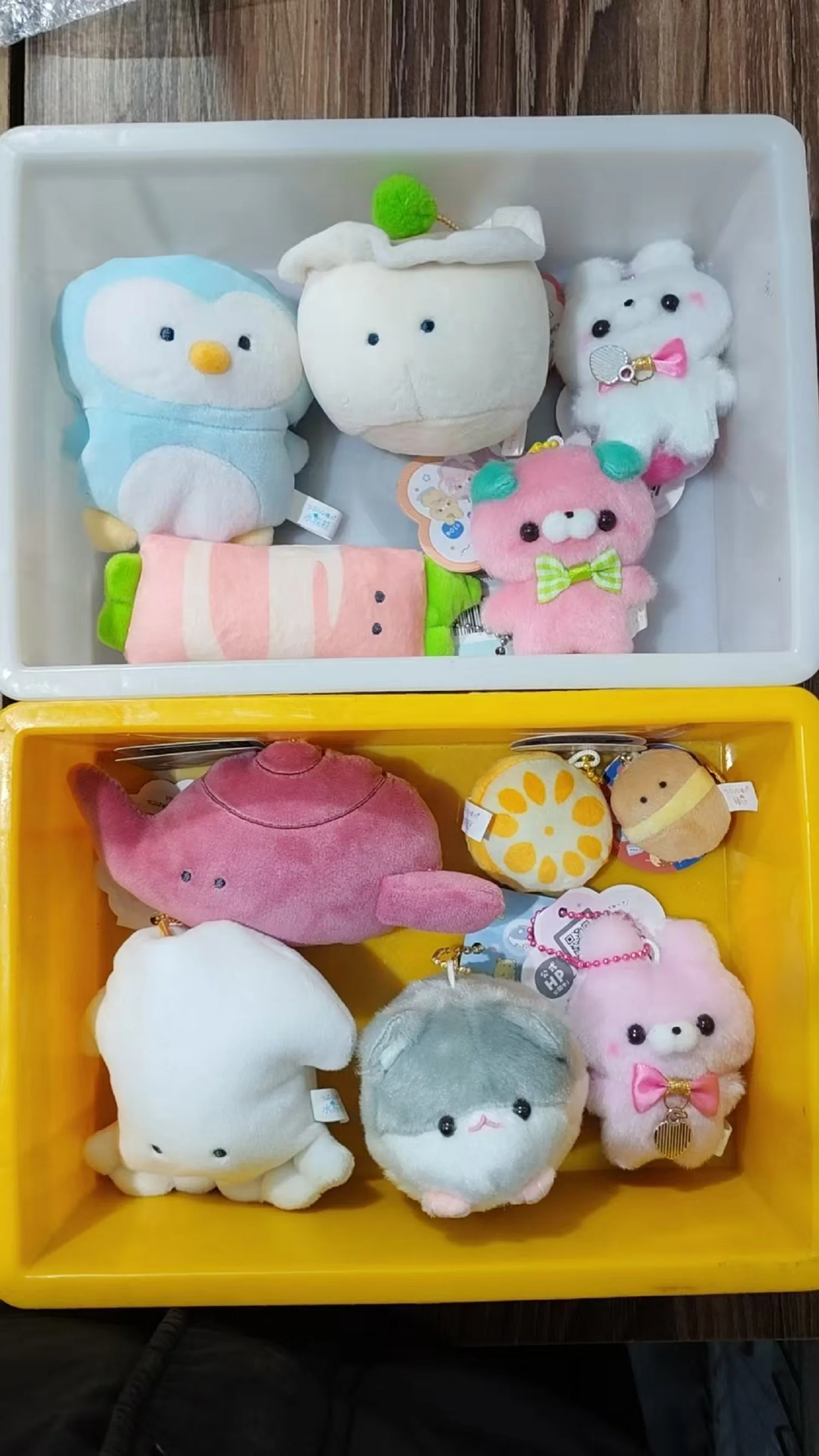 Peluche Yell Petit del mundo con colgante suave de verduras y frutas - imagen 3