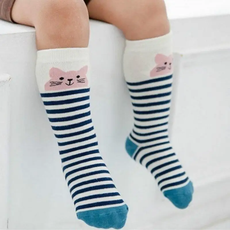 Calcetines altos de algodón peinado con dibujos para niños