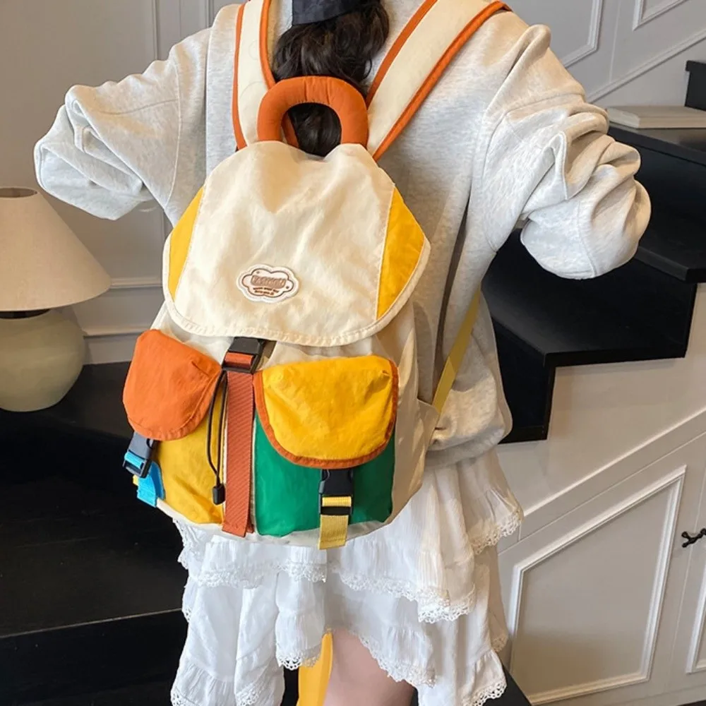 Mochila de nailon con diseño infantil