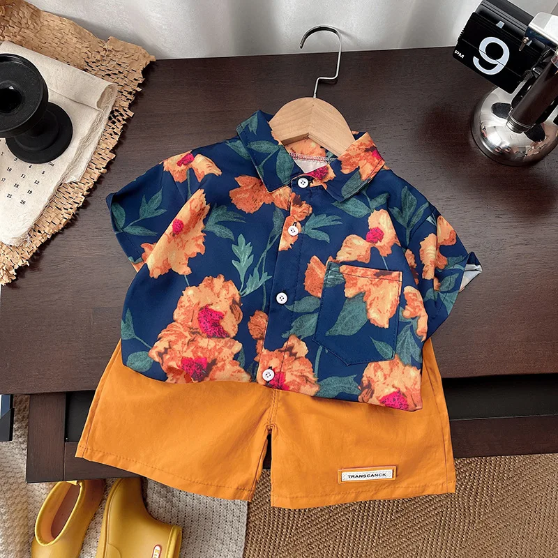Conjunto verano bebé: top de algodón con flores y shorts - imagen 5