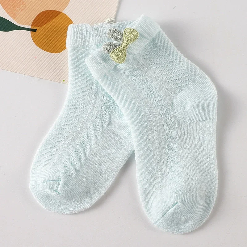Calcetines de malla fina para recién nacido – suaves de algodón