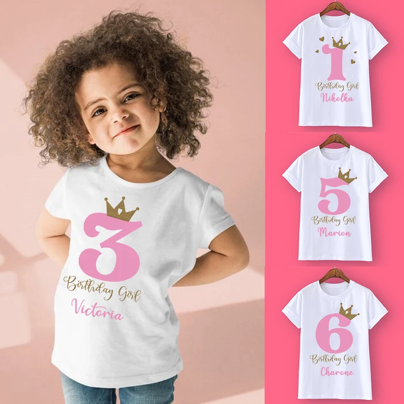 Camiseta infantil con print de corona para niña – Manga corta