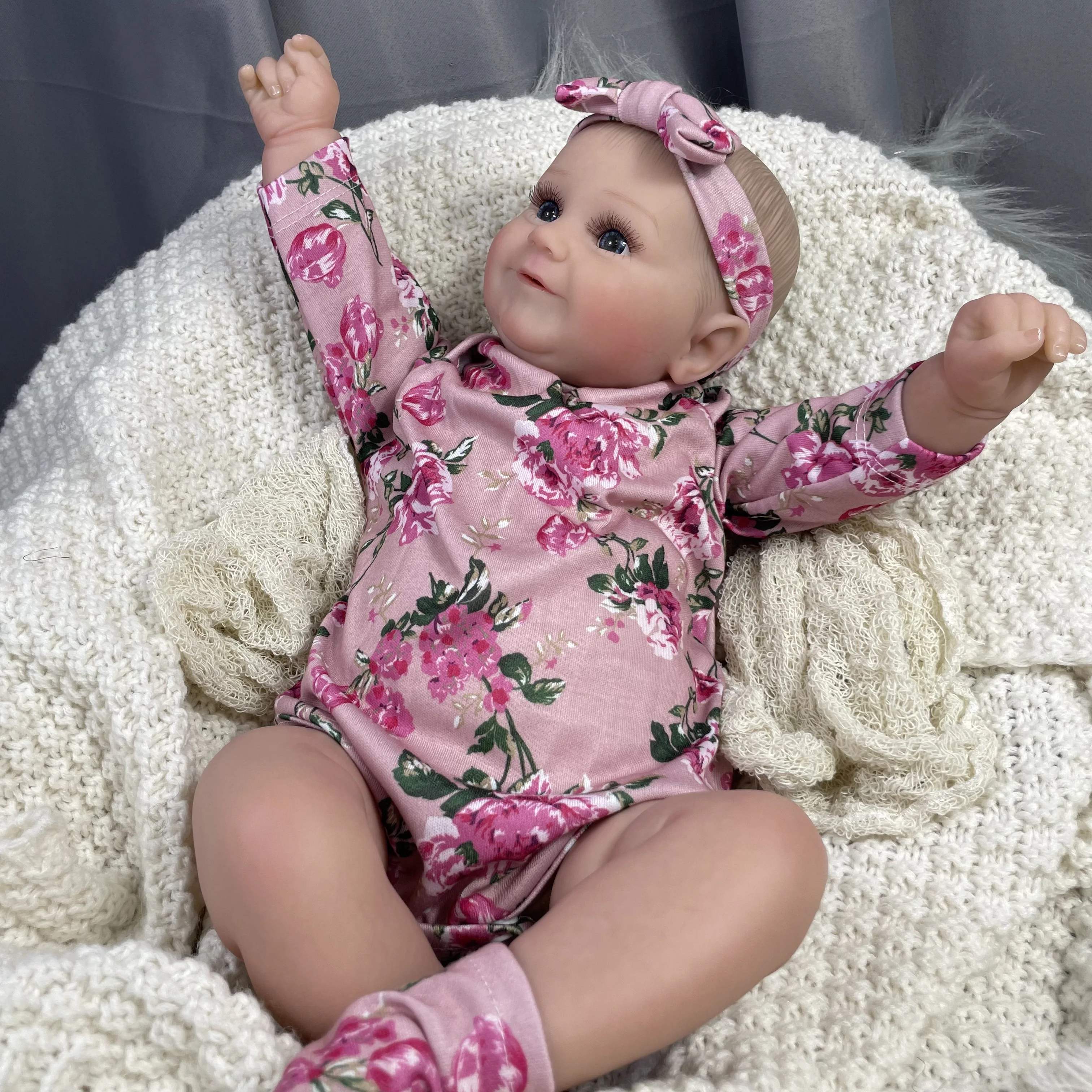 Muñeca realista Maddie Girl de silicona – Estilo reborn premium - imagen 3
