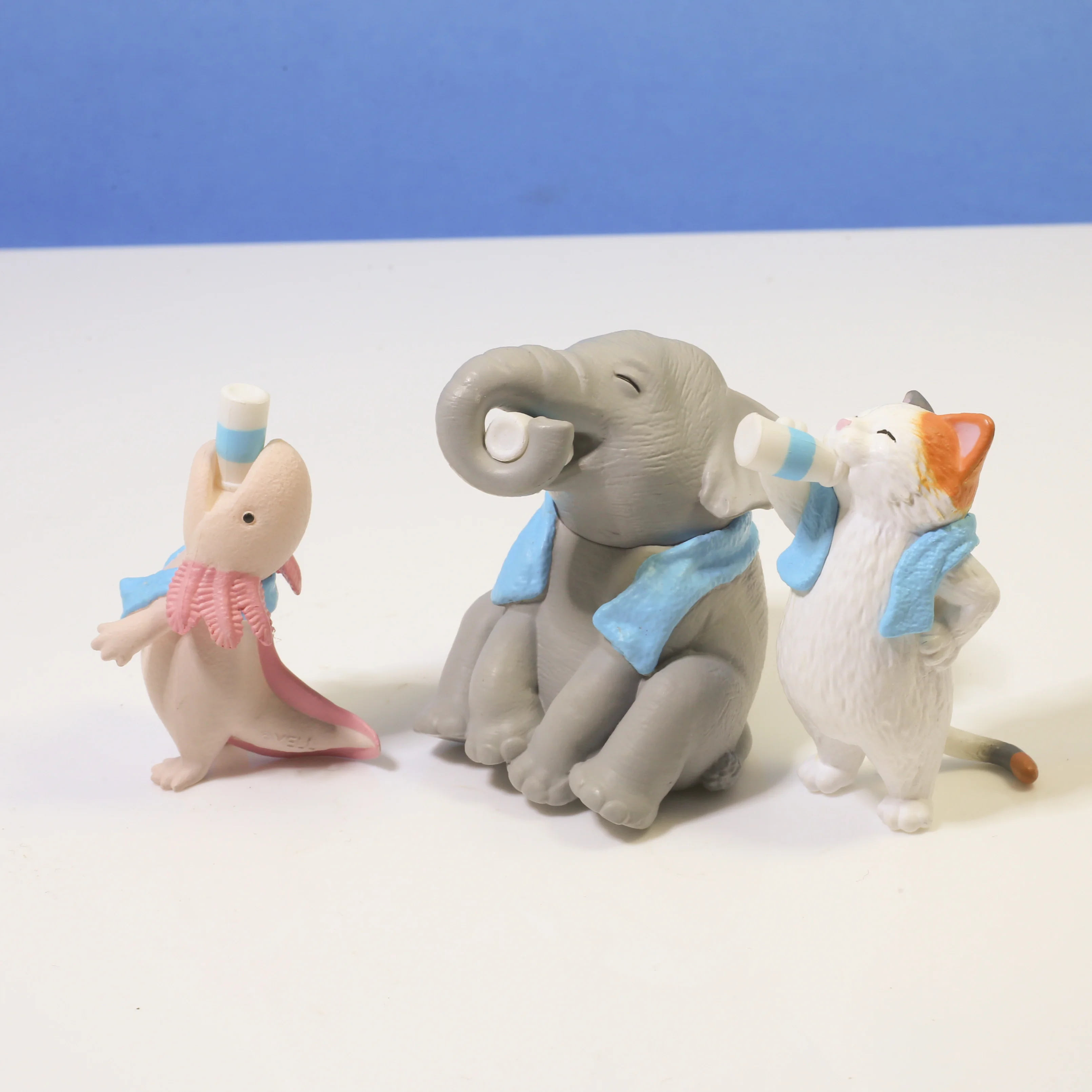 Figura de axolotl en cápsula