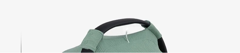 Manta para asiento de seguridad para bebé en uso