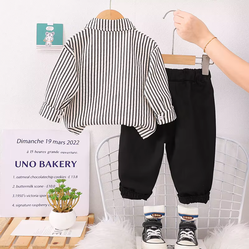 Conjunto bebé de otoño: camisa manga larga y pantalón