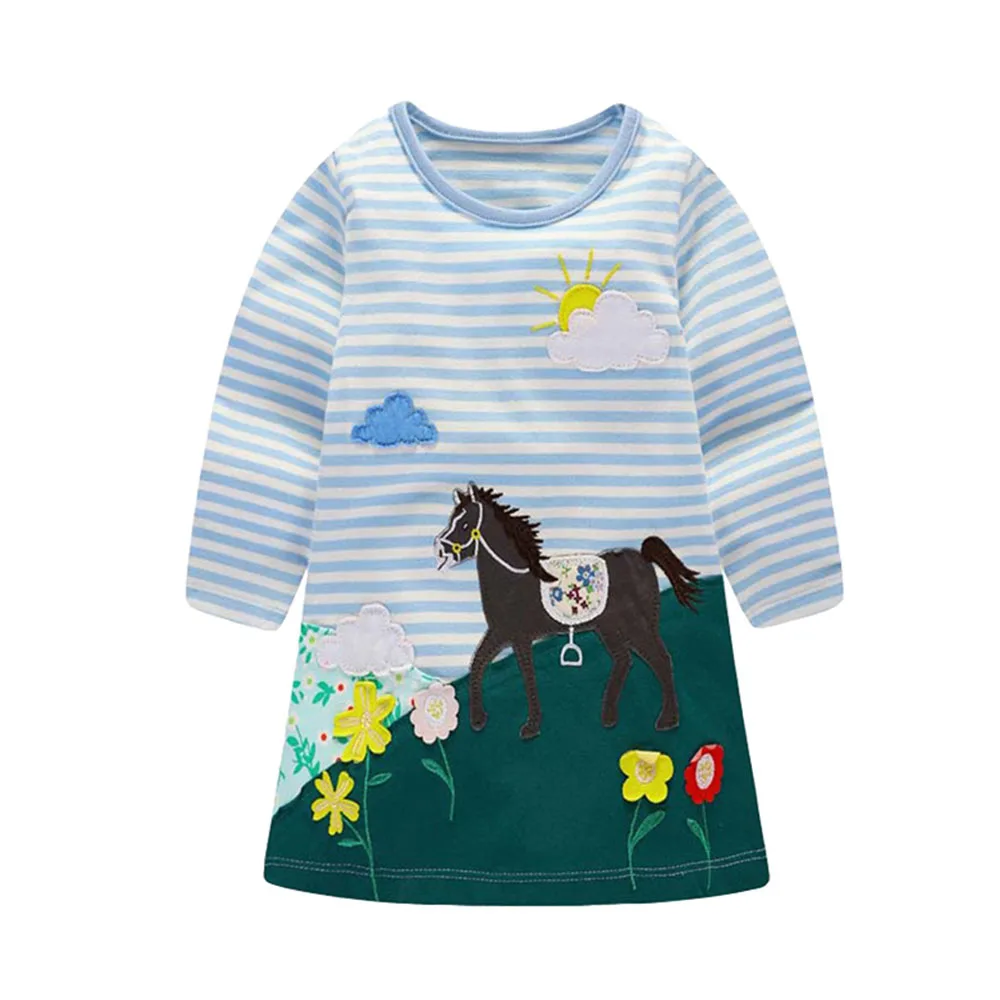 Detalle de apliques y estampado infantil