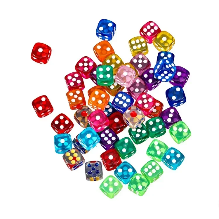Dados transparentes con bordes redondeados sobre una mesa