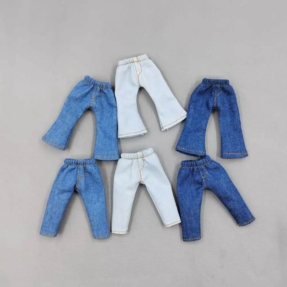 Pantalones vaqueros para muñeca OB11 en tono denim