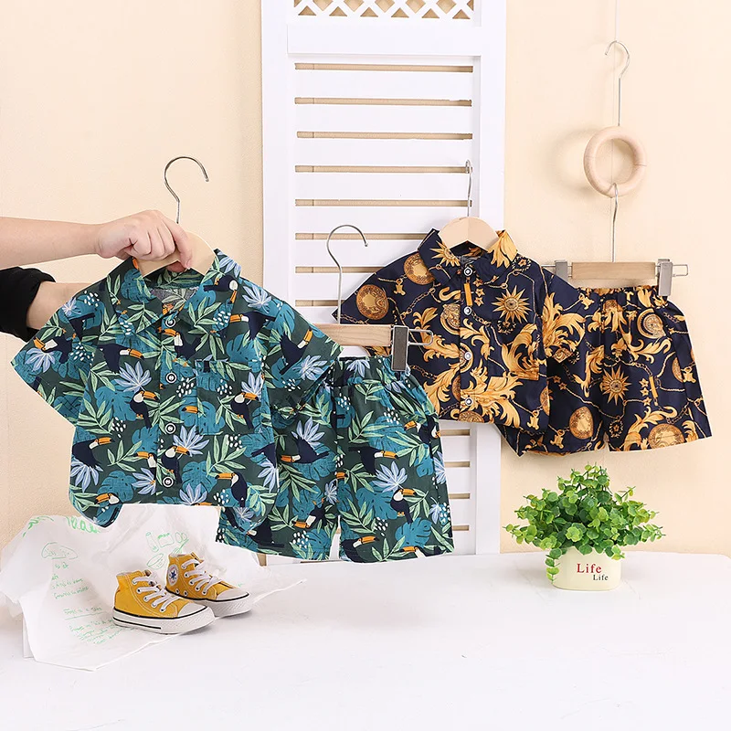 Conjunto de verano para bebé con camisa y pantalón corto estampado