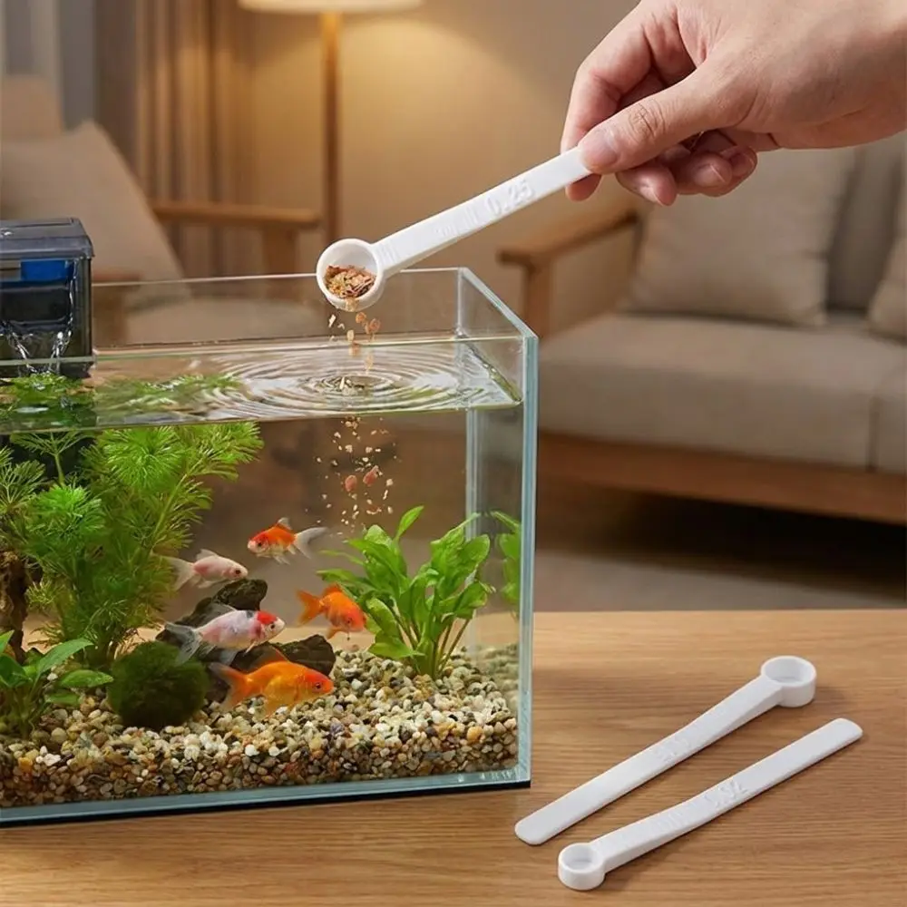 Cucharas medidoras para peces con mango largo y escala precisa