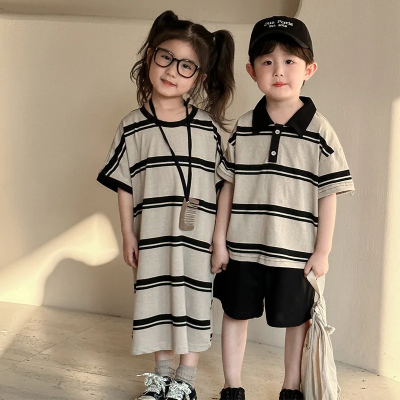 Conjunto a rayas para hermanos: vestido, camiseta y pantalones - imagen 3