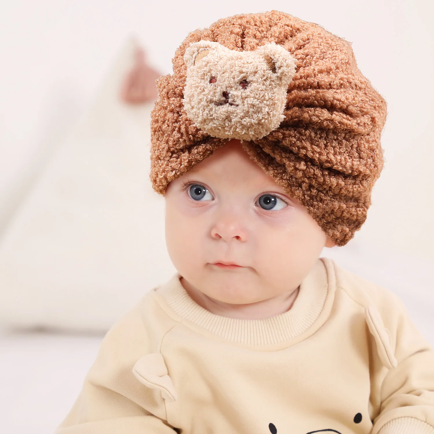 Gorro térmico de invierno con estilo turbante y nudo superior para bebé