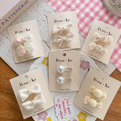 Pinzas para el pelo bebé con lazo de encaje y perlas