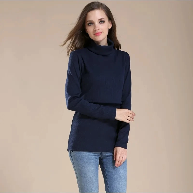 Look de capas con ropa de maternidad