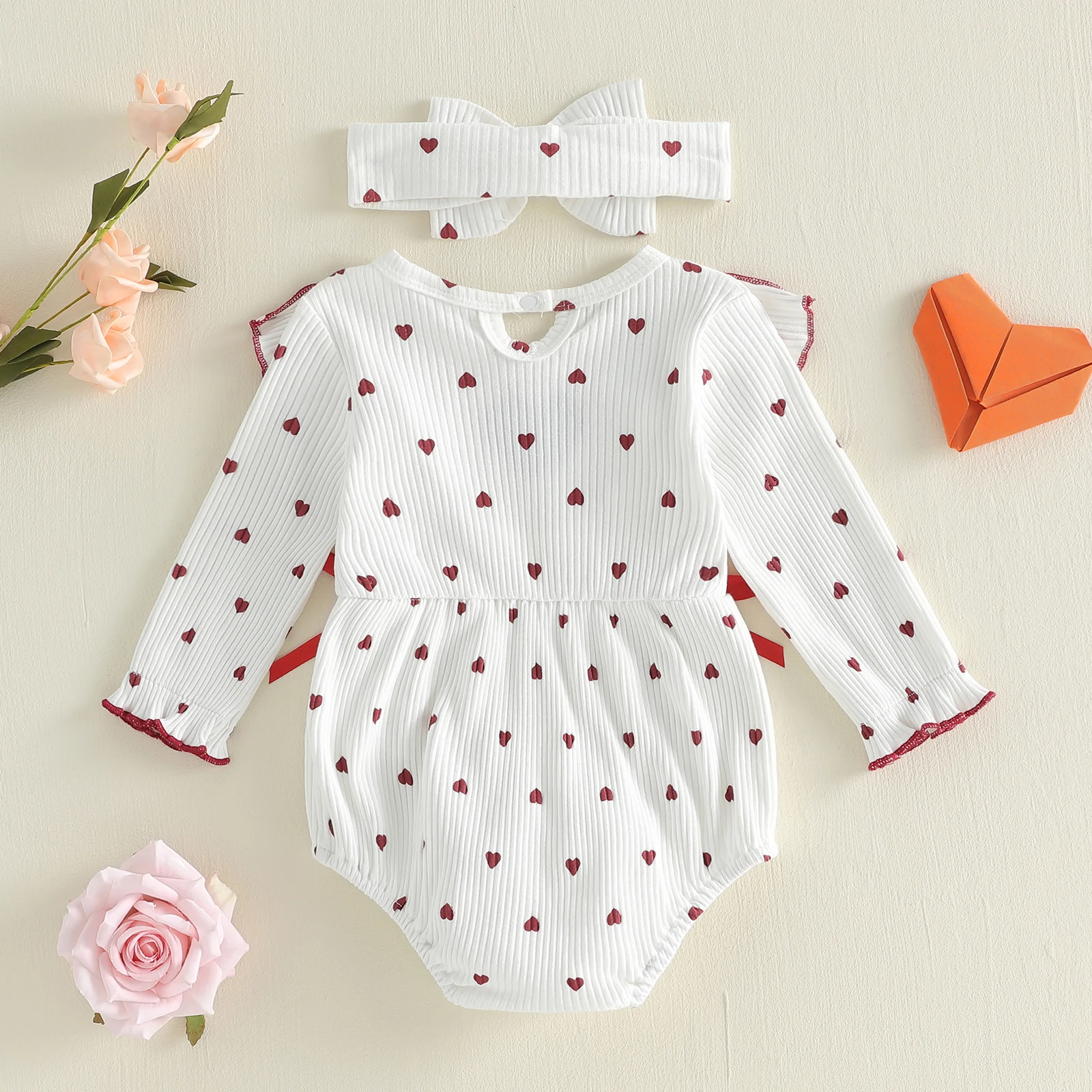 Conjunto San Valentín con corazones para niña