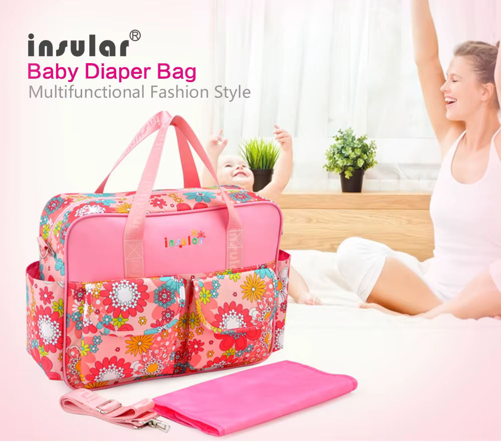 Bolsa Insular en tono neutro con detalles de moda