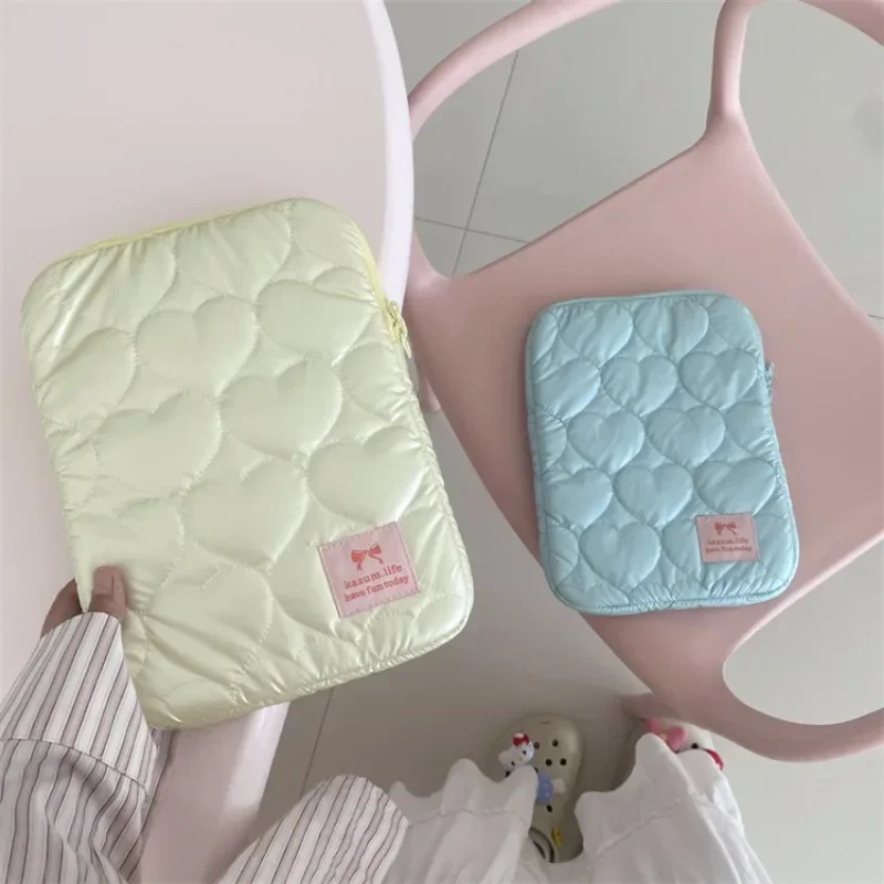 Bolsa resistente a golpes para iPad – Gran capacidad estilo coreano bordado - imagen 5