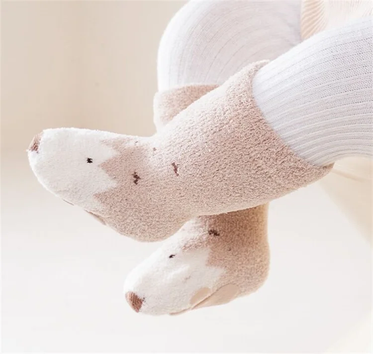 Calcetines de invierno Lawadka en uso diario