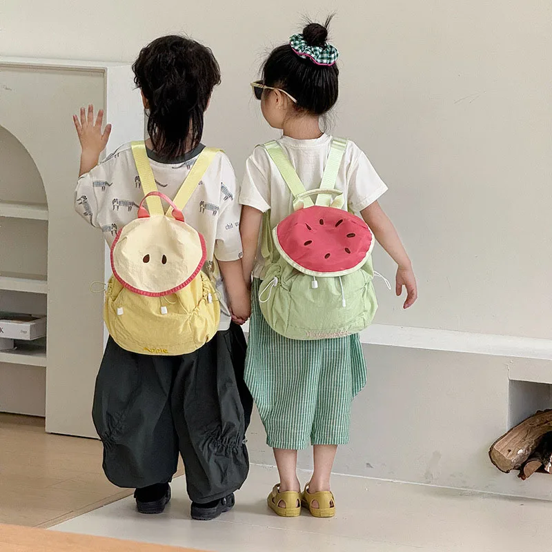 Mochila infantil personalizada de verano con dibujos de frutas - imagen 4