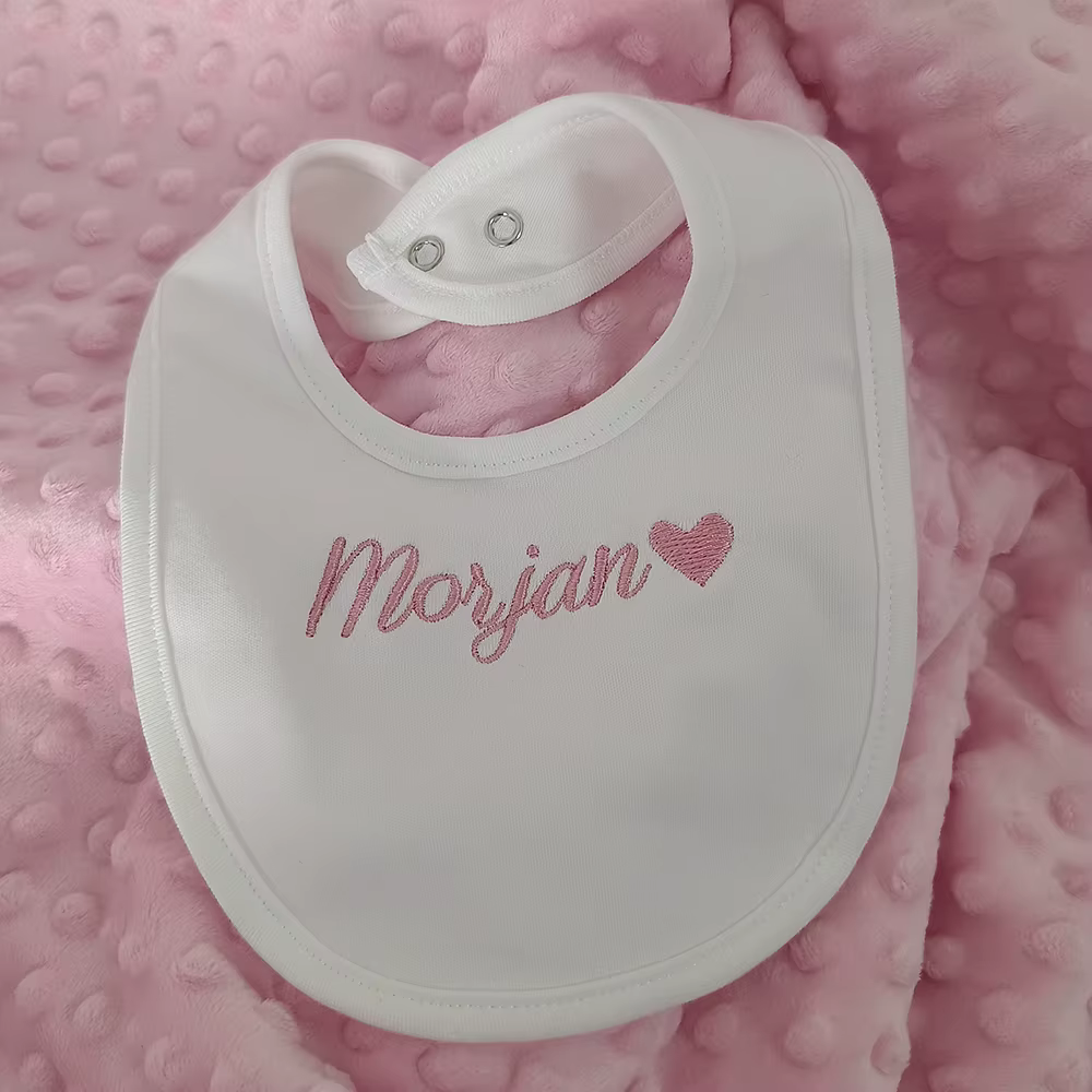 Babero personalizado con nombre para bebé – Algodón suave premium - imagen 2